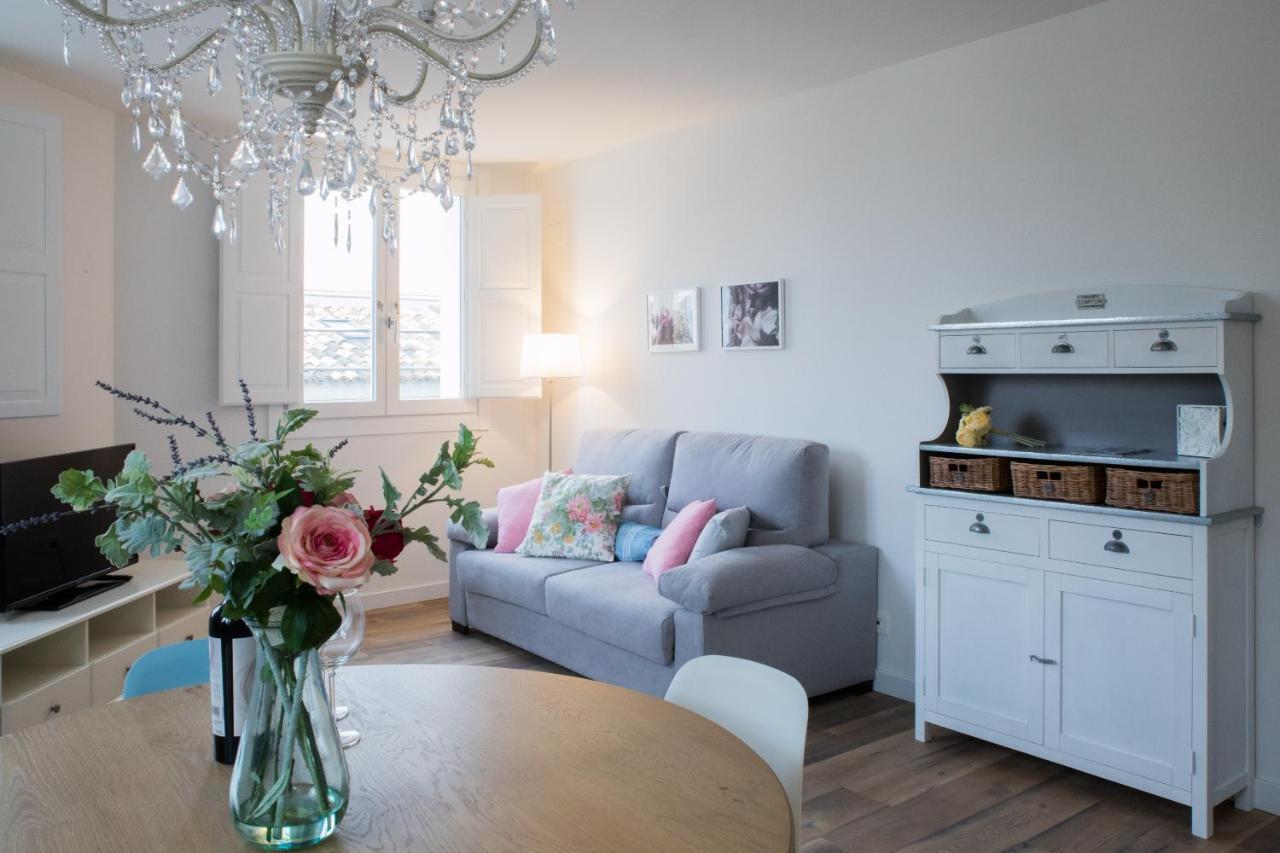 Apartment Almada Zaragoza